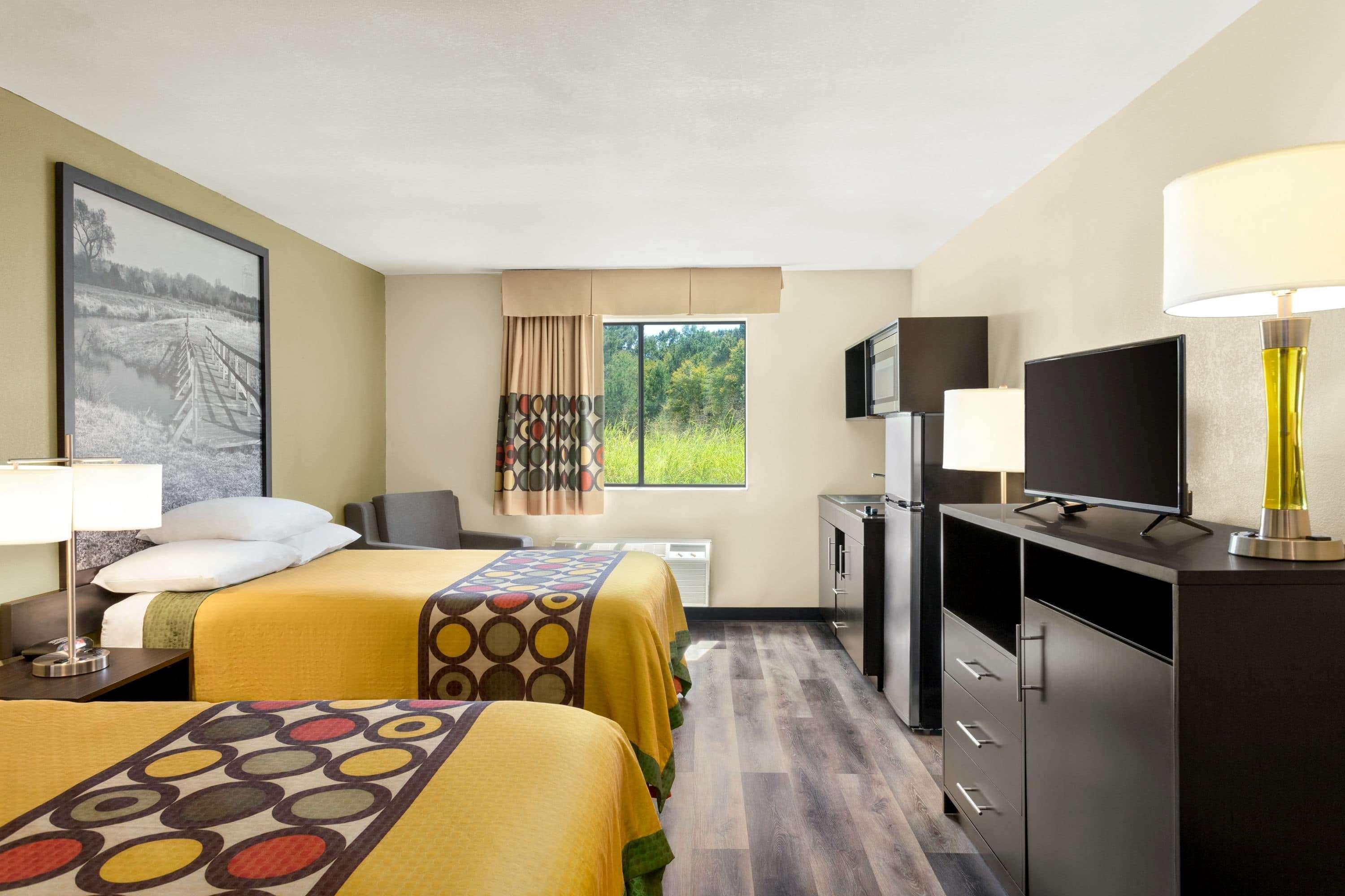 Super 8 By Wyndham Clinton Exterior foto