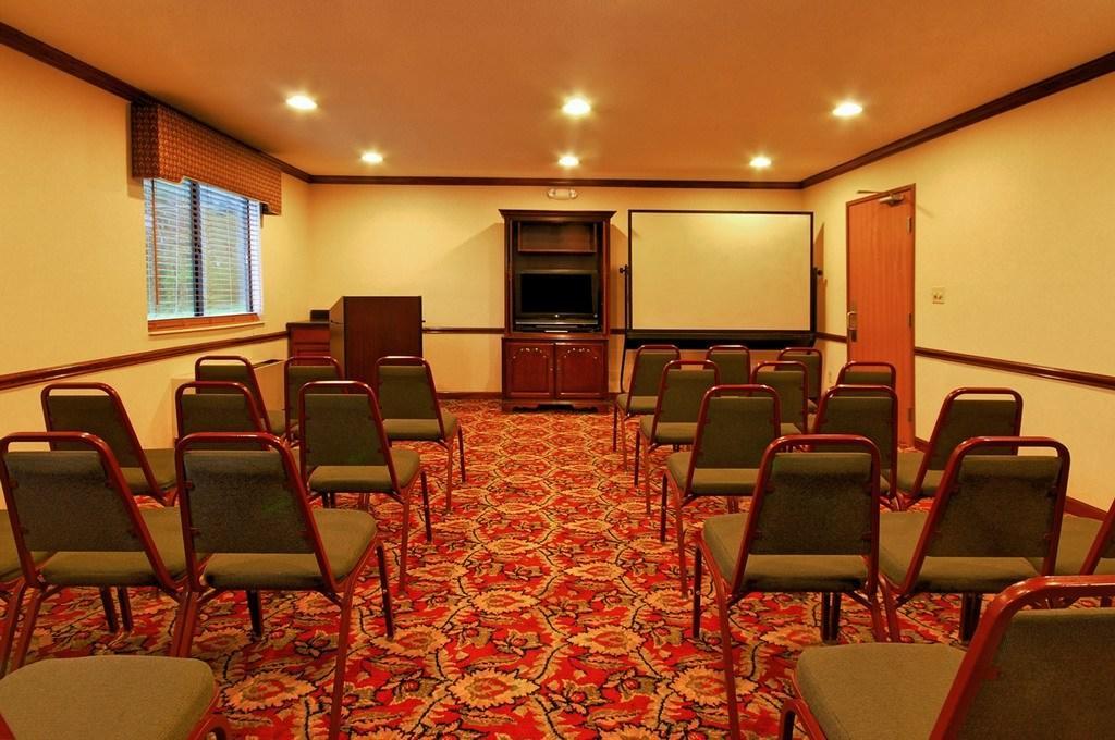 Super 8 By Wyndham Clinton Exterior foto
